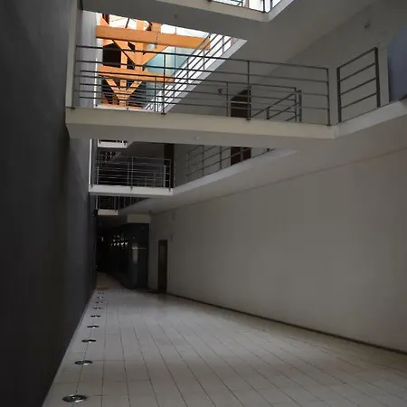 Architect-designed Loft In A Historic Hilltop Neighborhood Lejlighed