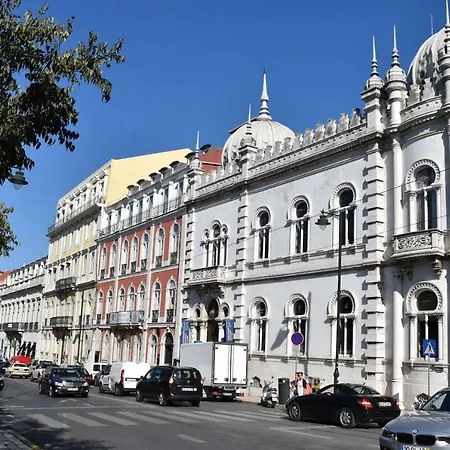 Architect-designed Loft In A Historic Hilltop Neighborhood Appartamento Lisbona