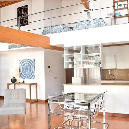 Lejlighed Architect-designed Loft In A Historic Hilltop Neighborhood Lisboa