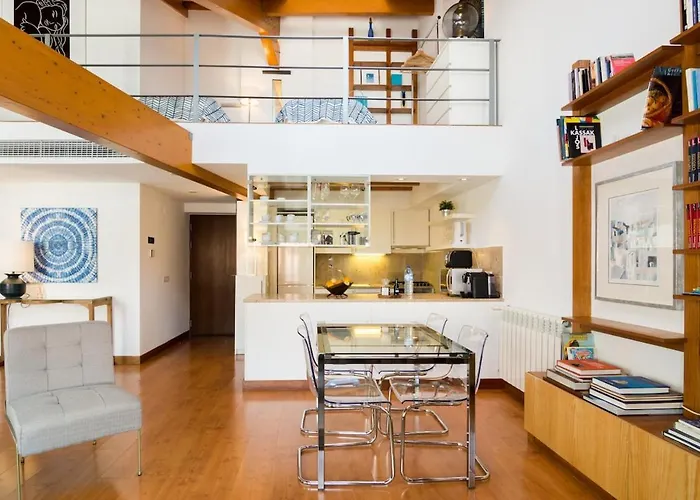 Architect-designed Loft In A Historic Hilltop Neighborhood Apartment