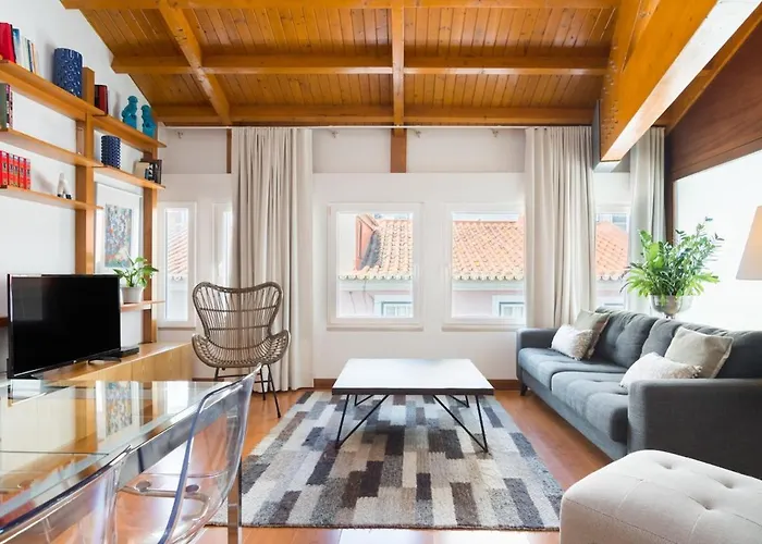 Architect-designed Loft In A Historic Hilltop Neighborhood